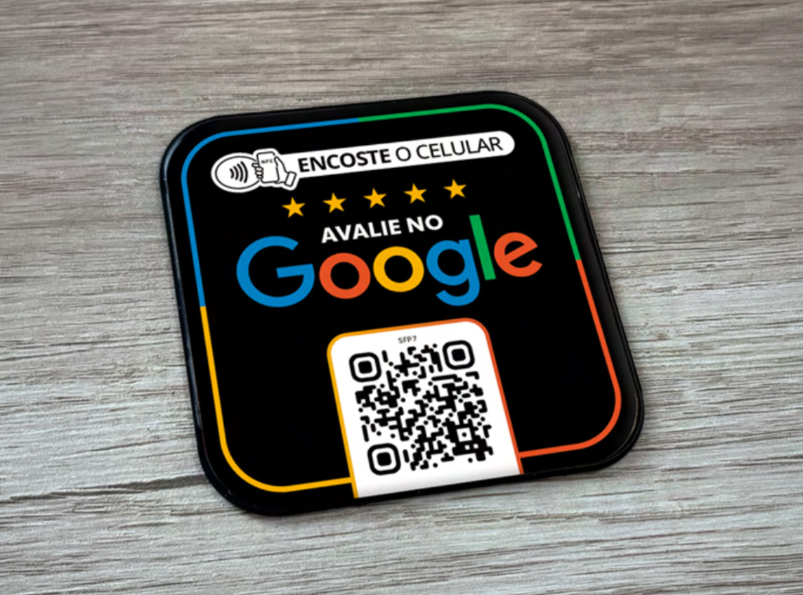 Tag NFC Resinada 8 × 8 cm — Google Preta