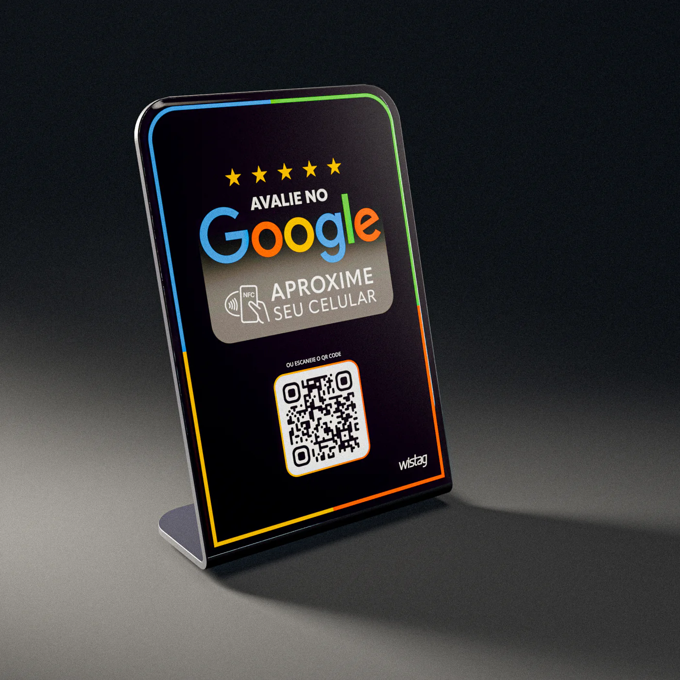 Plaquinha NFC preta para avaliação no Google em vista principal de três quartos